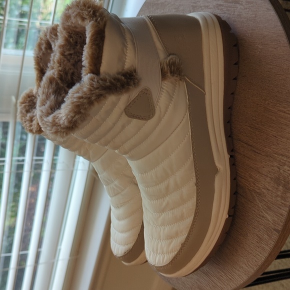 Ryka women's Aubonne Gore Boot - Picture 4 of 6